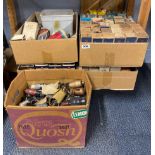 A very extensive collection of boxed and unboxed radio valves.