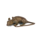 An Oriental bronze figure of a rat, L. 8.5cm.