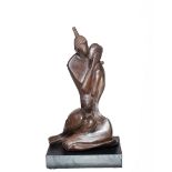 Kelly Omodamwen, "Bonding", bronze, 51 x 28cm, c. 10kg, c. 2022. True happiness is family time; this