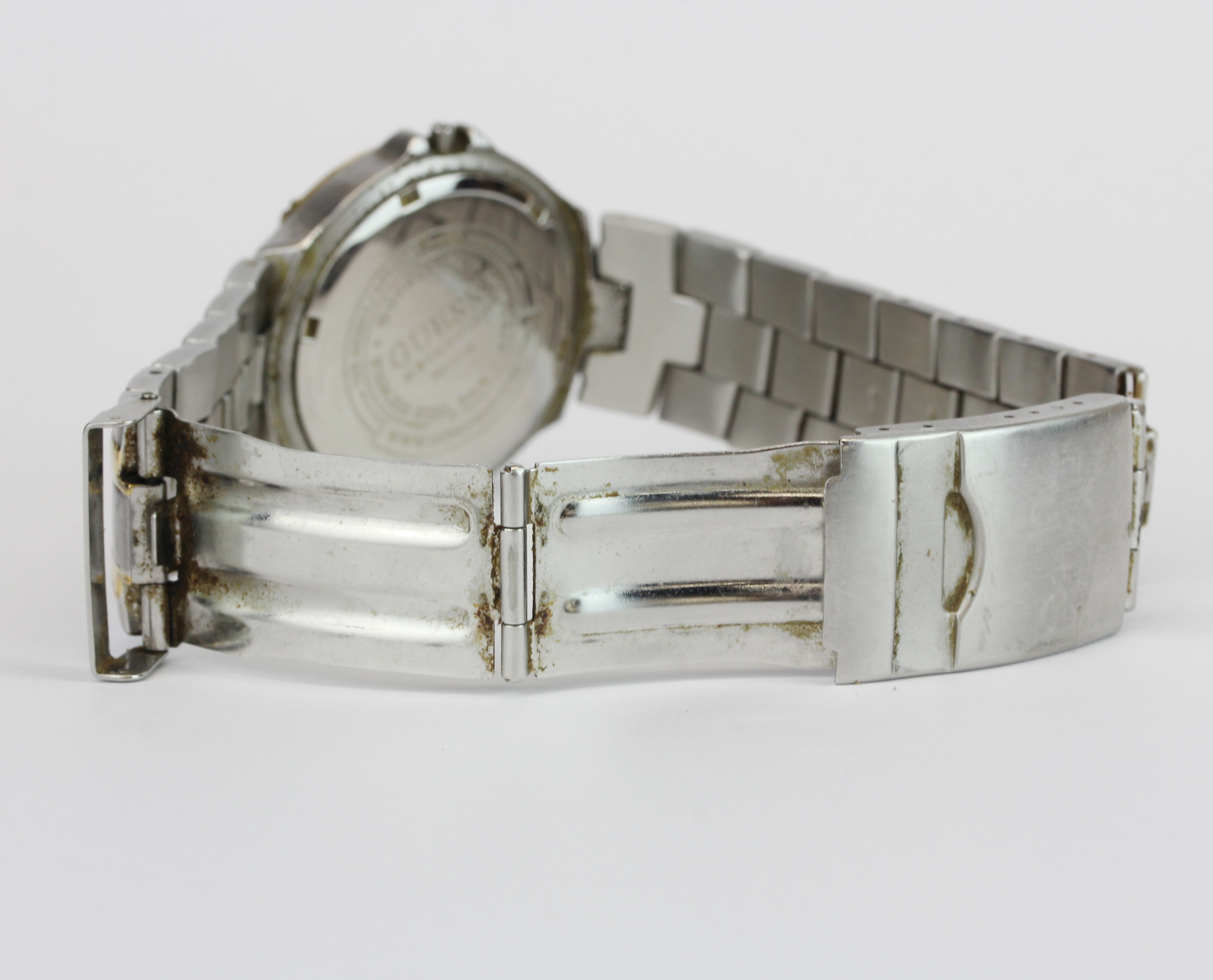 A gent's two tone Guess wristwatch. - Image 5 of 6