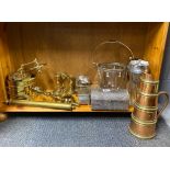 A quantity of good silver plated, copper and brass items.