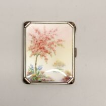 A lovely enamelled Art Deco hallmarked silver cigarette case, size 8 x 6cm. Condition report no