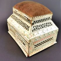 An early 19th century Napoleonic prisoner of war bone covered sewing box, 22 x 16 x 18cm.