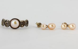 A 925 silver ring and rosaline pearl ring, (Q.5), together with a matching pair of drop earrings.