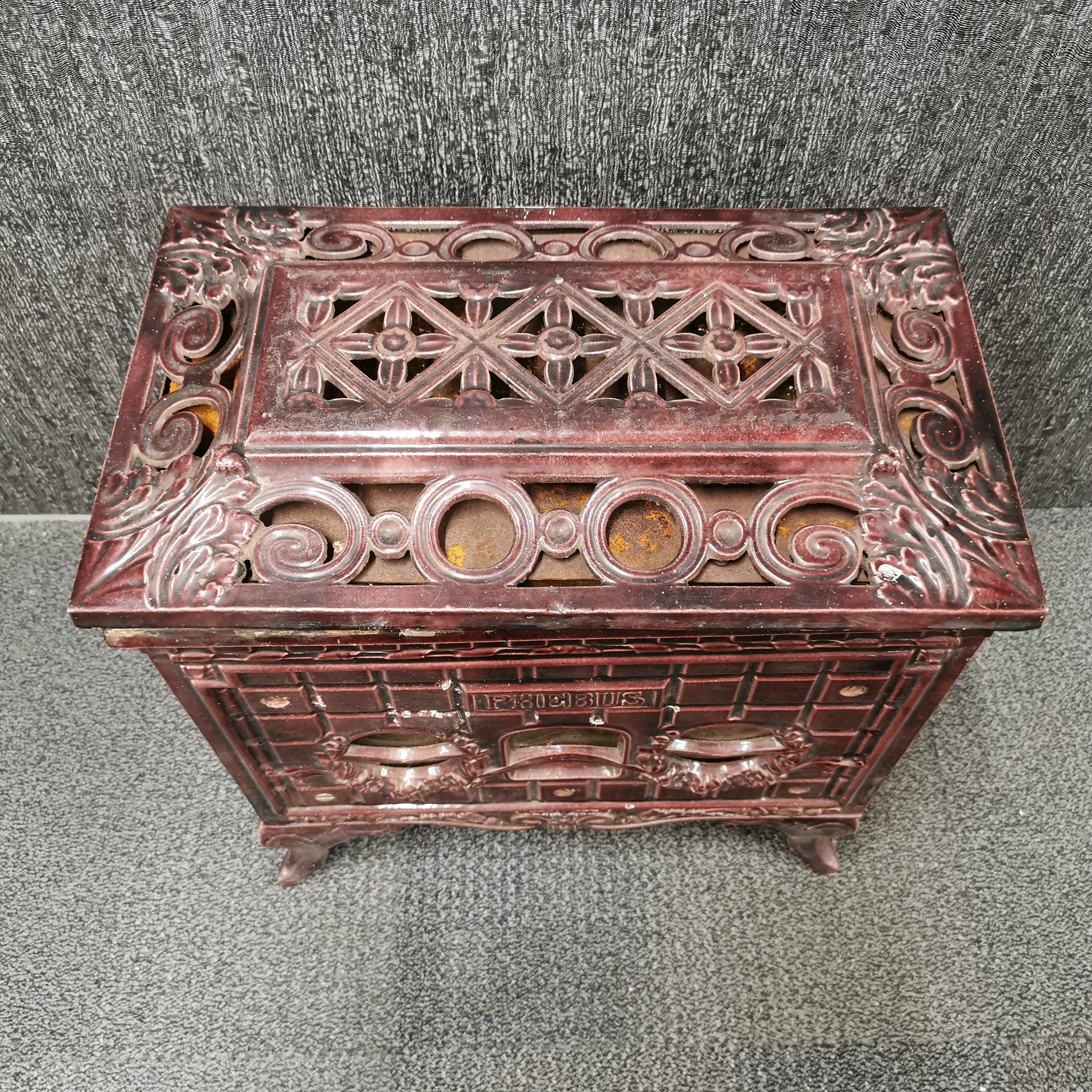 An antique French 'Phebus' enamelled wood burning stove, 50 x 55 x 38cm. - Image 2 of 6