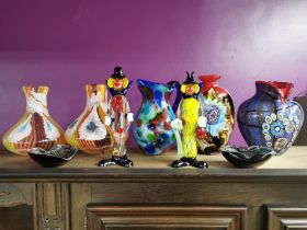 A group of Murano glass clowns and other glass items, tallest H. 30cm.
