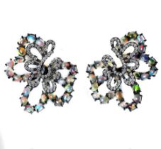 A pair of 925 silver flower shaped earrings set with cabochon cut opals and white stones, L. 3.6cm.