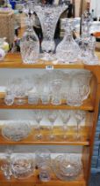 An extensive quantity of good glassware.