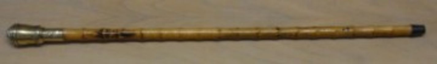 A beautiful WW1 swagger/carry cane of The Royal Artillery dated around 1914-1918. The handle has two