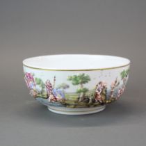 A fine Naples porcelain bowl, Dia. 19cm, D. 8cm.