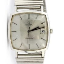 A gentleman's Omega stainless steel wrist watch. W.3.2cms