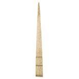 Ø A 19TH CENTURY WHALEBONE FID