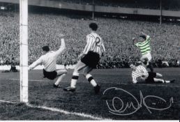 Autographed Bertie Auld 6 X 4 Photo - Colorized, Depicting Bertie Auld Scoring His Second Goal In