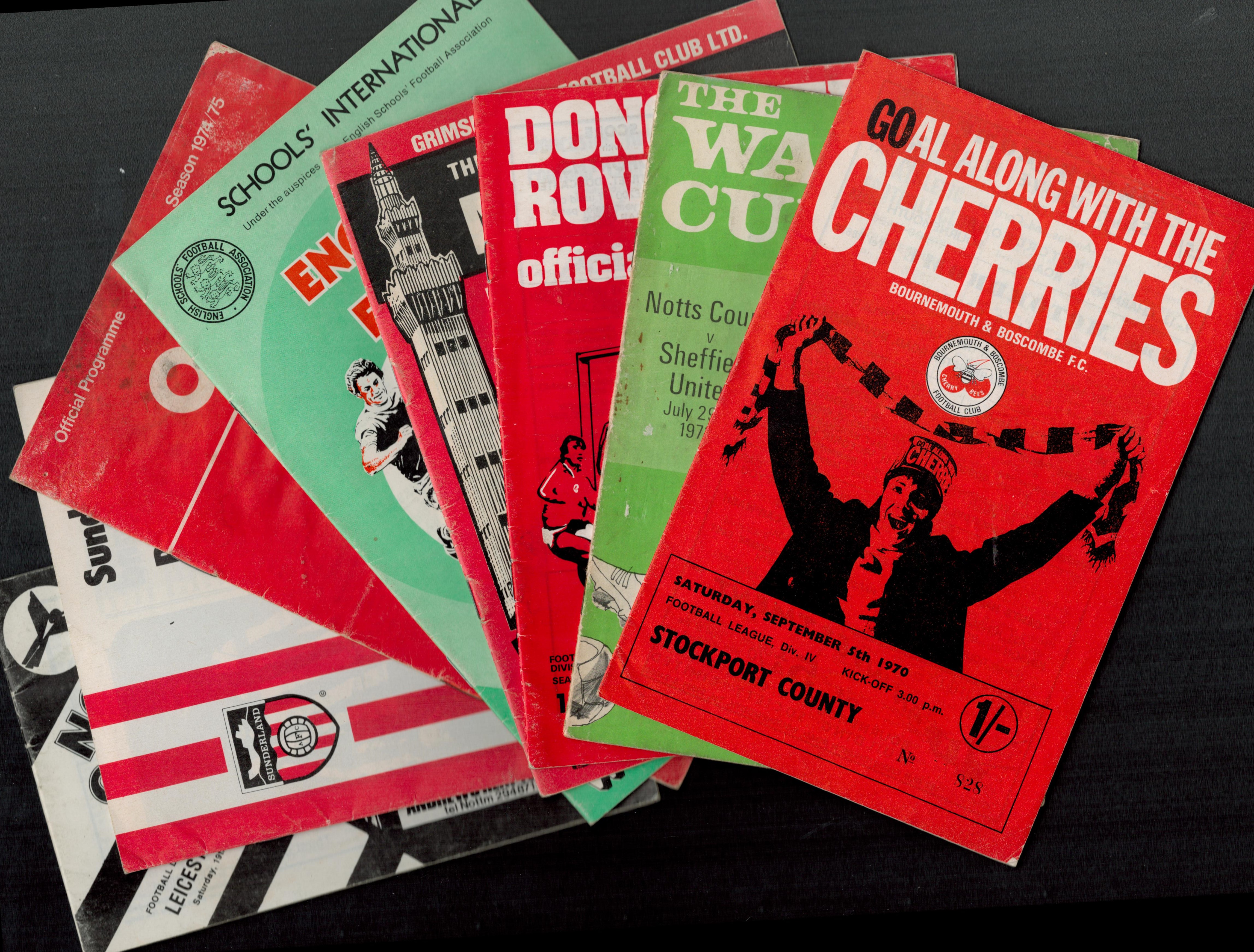 Football League programme collection includes 14 dating from 1970 to 1978 includes clubs from around