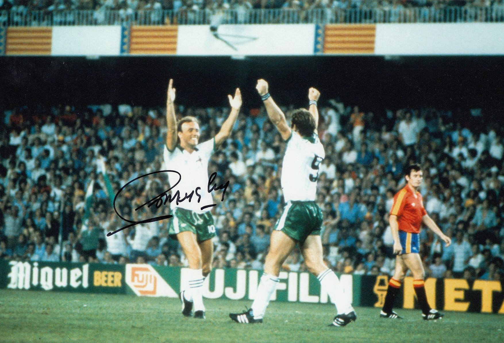 Autographed Sammy Mcilroy 12 X 8 Photo - Col, Depicting Northern Ireland's Sammy Mcilroy Celebrating