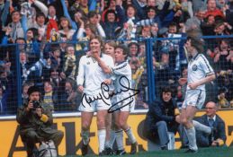 Autographed Tony Currie 12 X 8 Photo - Col, Depicting A Superb Image Showing Leeds United's Tony