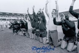 Autographed Roy Mcfarland 12 X 8 Photo - B/W, Depicting Manager Roy Mcfarland And His Team Going