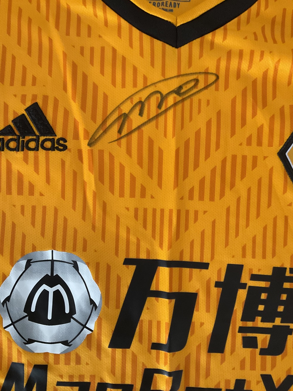 Football Nuno Espirito Santo signed Wolverhampton Wanderers replica shirt. Nuno Herlander Simoes - Image 2 of 3