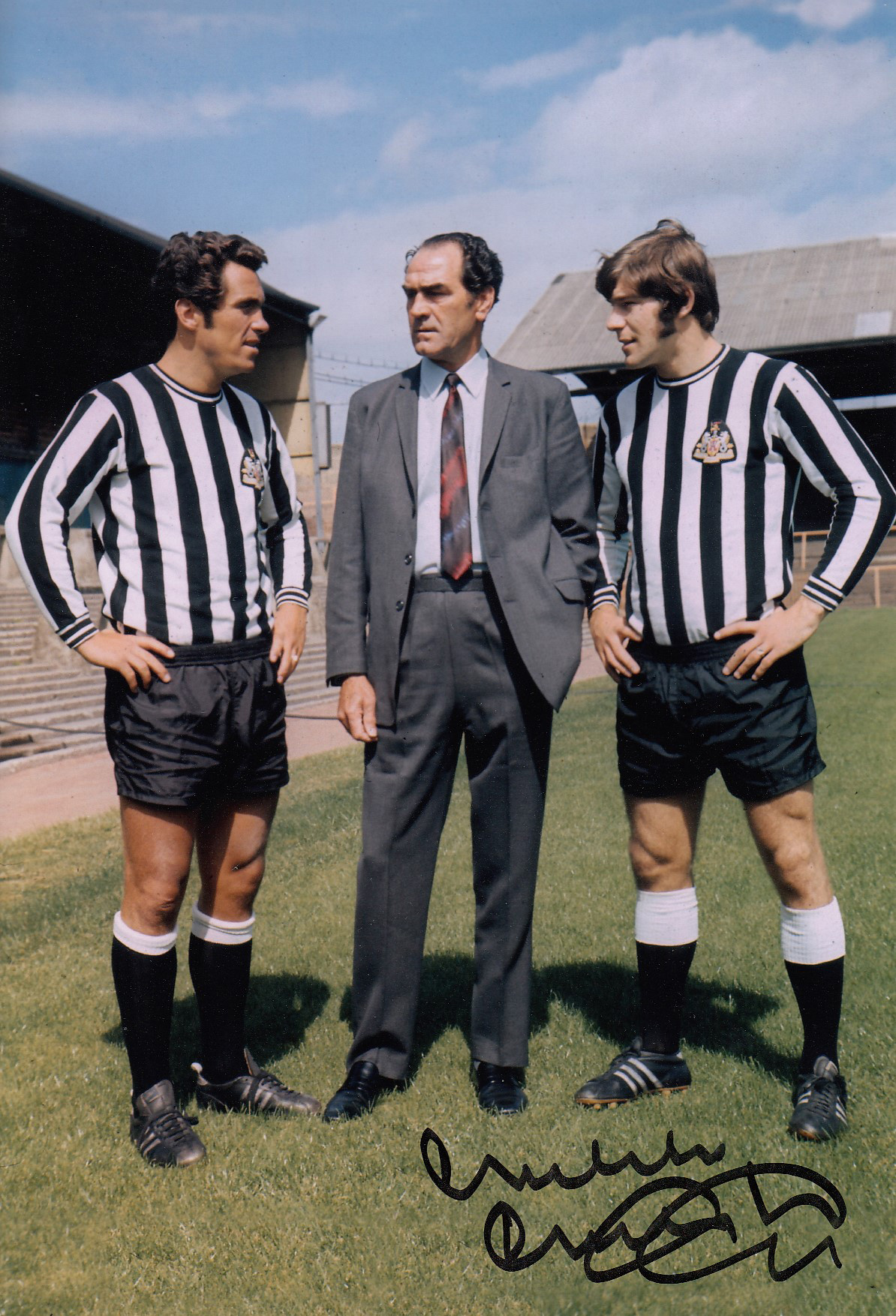 Autographed Malcolm Macdonald 12 X 8 Photo : Col, Depicting Newcastle United Manager Joe Harvey,