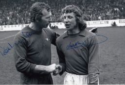 Autographed Arsenal V Sunderland 12 X 8 Photo : B/W, Depicting A Superb Image Showing The 1973 Fa