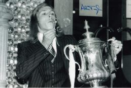 Football Autographed Alan Taylor 12 X 8 Photo - B/W, Depicting West Ham Uniteds Alan Taylor