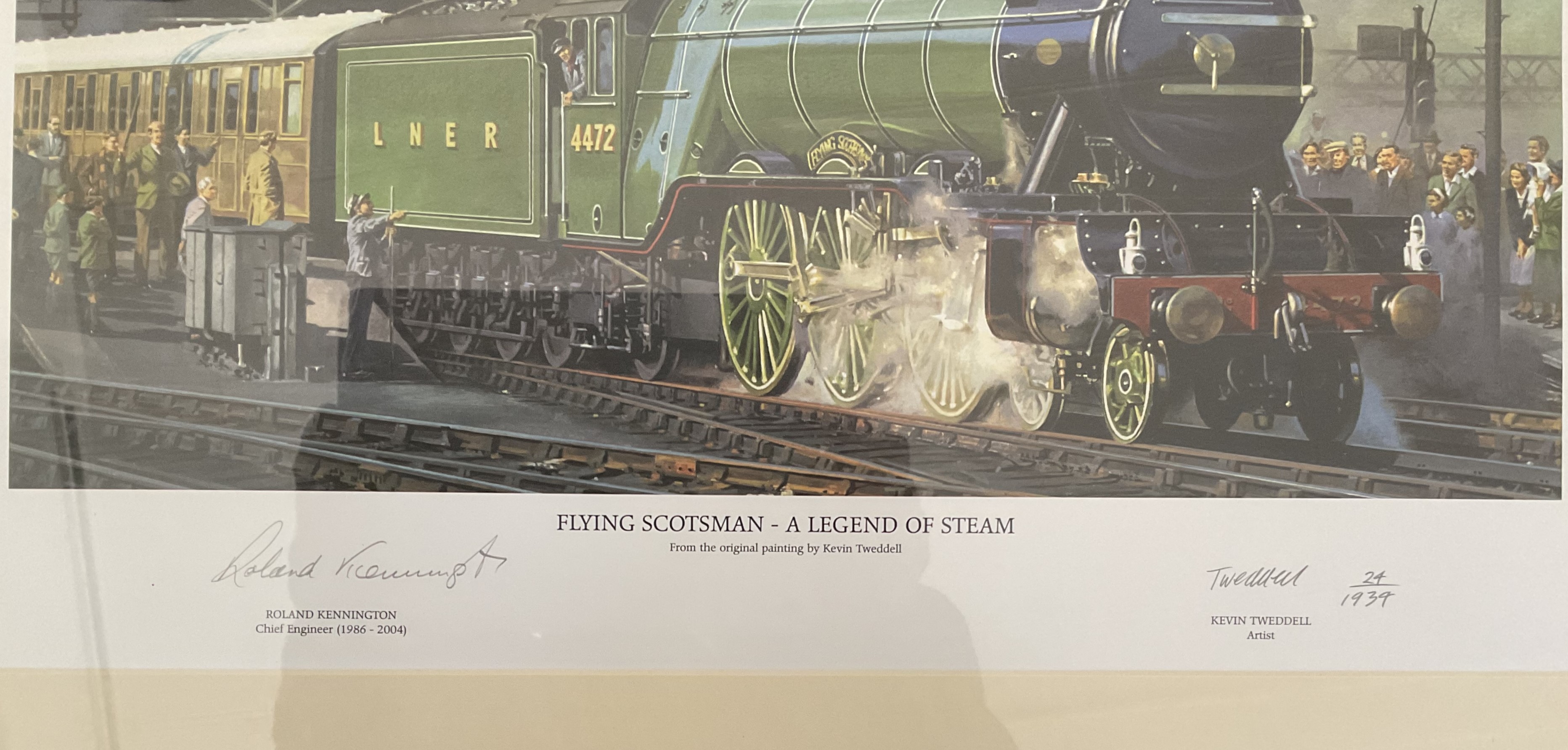 Kevin Twedell and Chief Engineer Roland Kennington Signed Flying Scotsman- A Legend Of Steam - Image 2 of 2