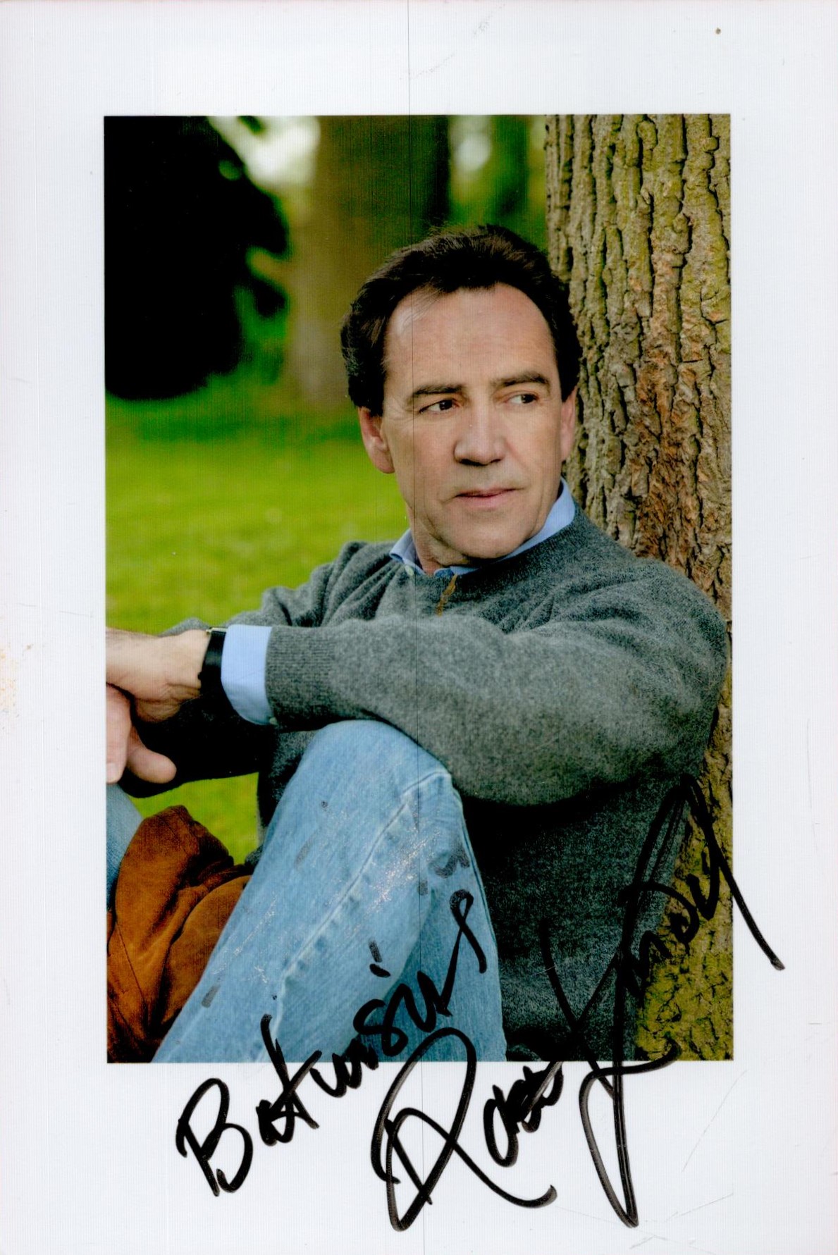 Robert Lindsay signed 6x4 colour photo. All autographs come with a Certificate of Authenticity. We