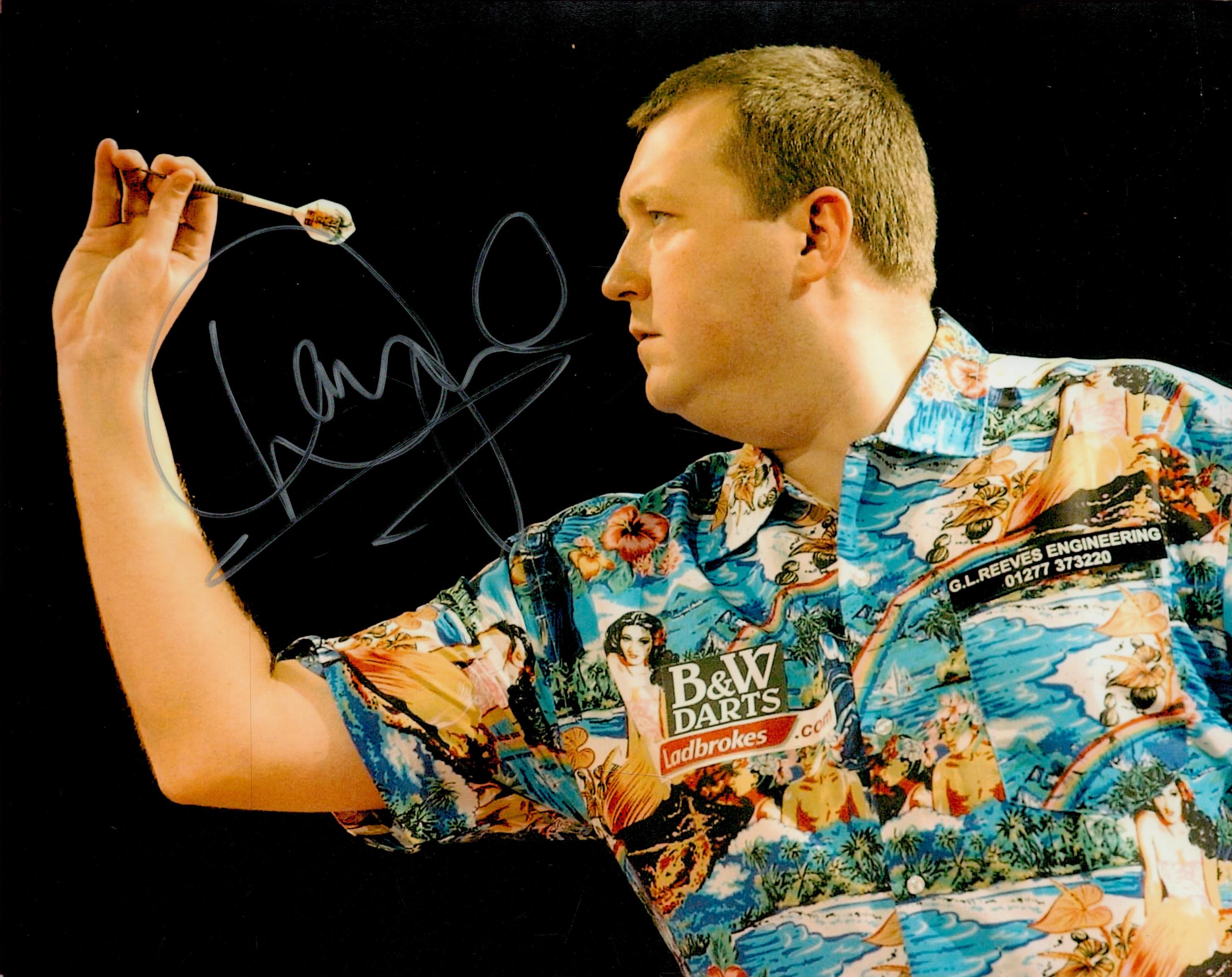 Darts Wayne Mardle Hawaii 501 signed 10x8 colour photo. All autographs come with a Certificate of