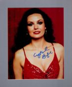 Crystal Gayle Signed 10x8 inch Colour Photo, Mounted. Signed in blue ink. Good Condition. All