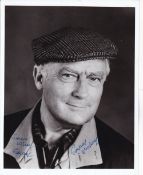 Edward Woodward Late Great British Actor 10x8 inch Signed Photo. Good Condition. All autographs come