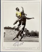 Football Pele signed 20x16 colourised print Sporting Legends print picture in action for Brazil