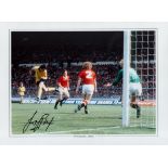 Football Frank Stapleton signed 16x12 colour print pictured in action for Arsenal in the 1979 FA Cup