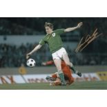 Autographed Gerry Daly 12 X 8 Photo : Col, Depicting Ireland Midfielder Gerry Daly In Full Length