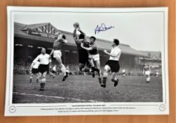 Football, Alex Dawson signed 12x18 black and white photograph pictured during the 1968 match between