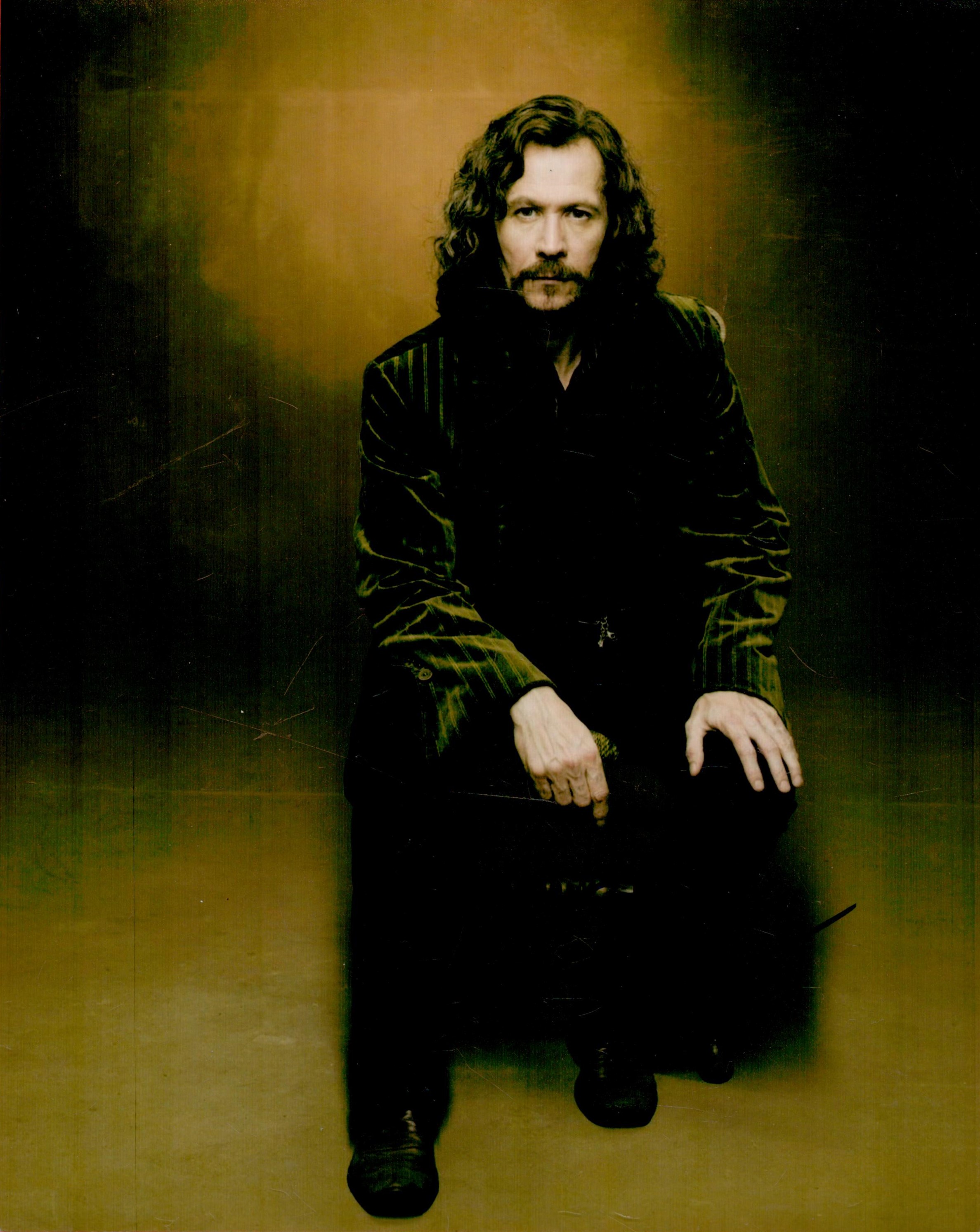 Gary Oldman signed Harry Potter 10x8 colour photo. Good Condition. All autographs come with a
