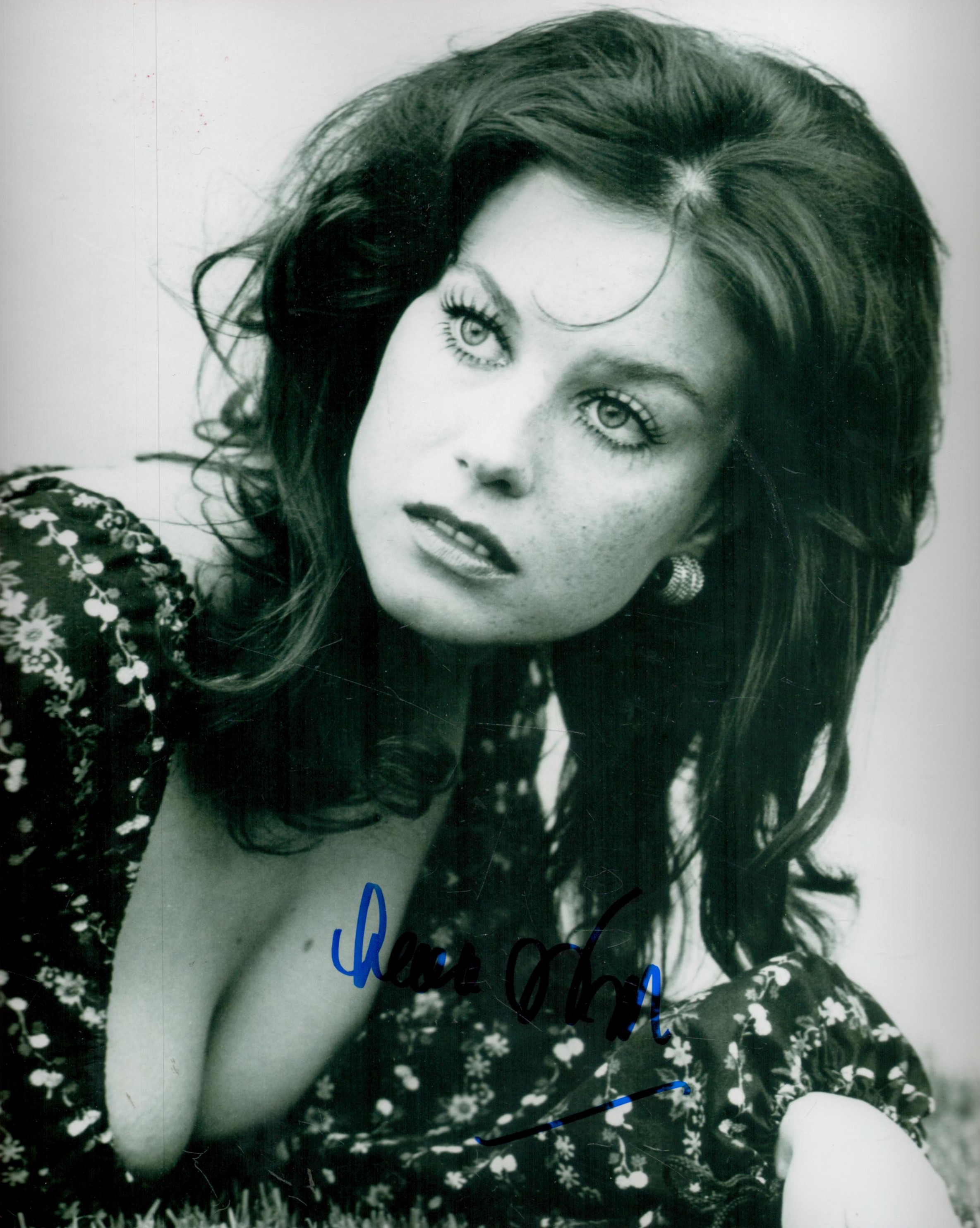Lana Wood signed 10 x 8 inch b/w photo sexy pose. Good Condition. All autographs come with a