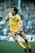 Frank Worthington Signed 12x8 inch colour Leeds Utd Photo. Good condition. All autographs come