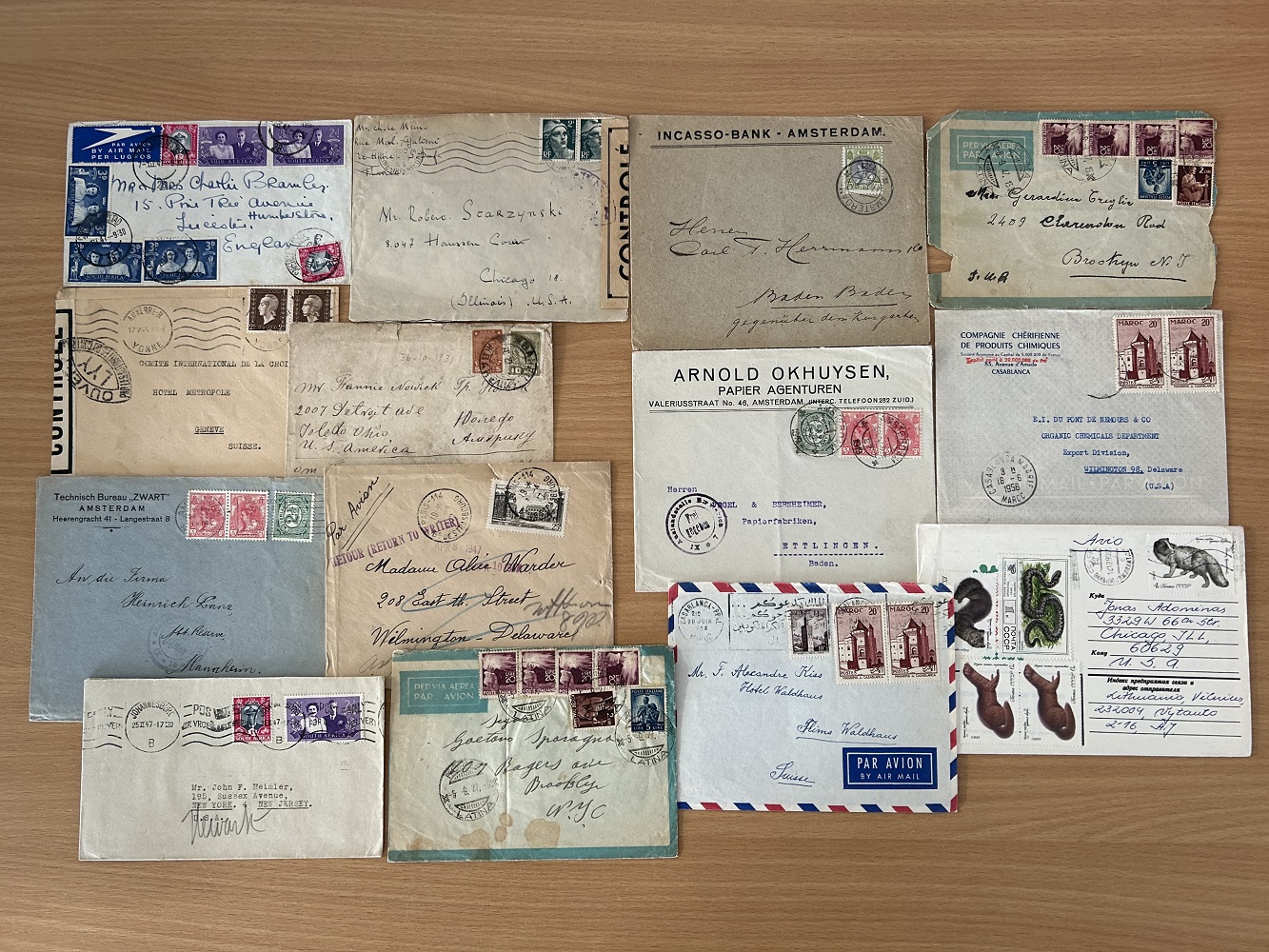 30 vintage airmail covers with WW2 Censors. Various Stamps and Postmarks. Showing Signs of age. Good