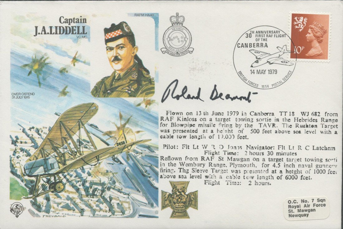 Wg Cdr Roland Beaumont Signed Captain JA Liddell VC Flown First Day Cover. 439 of 1269. 10p