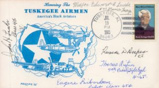 5 Tuskegee Airmen Signed on Honouring The Tuskegee Airman-Americas Black Aviators. USA Stamp with