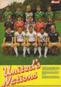 Football Autographed Man United 1985 Centre Spread Poster, Removed From Shoot Magazine, Depicting