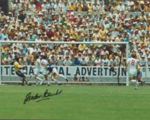 Football Gordon Banks signed 16x12 colour photo pictured during the iconic match with Brazil in