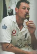Cricket Ashley Giles signed 12x8 colour photo. Ashley Fraser Giles MBE (born 19 March 1973) is a