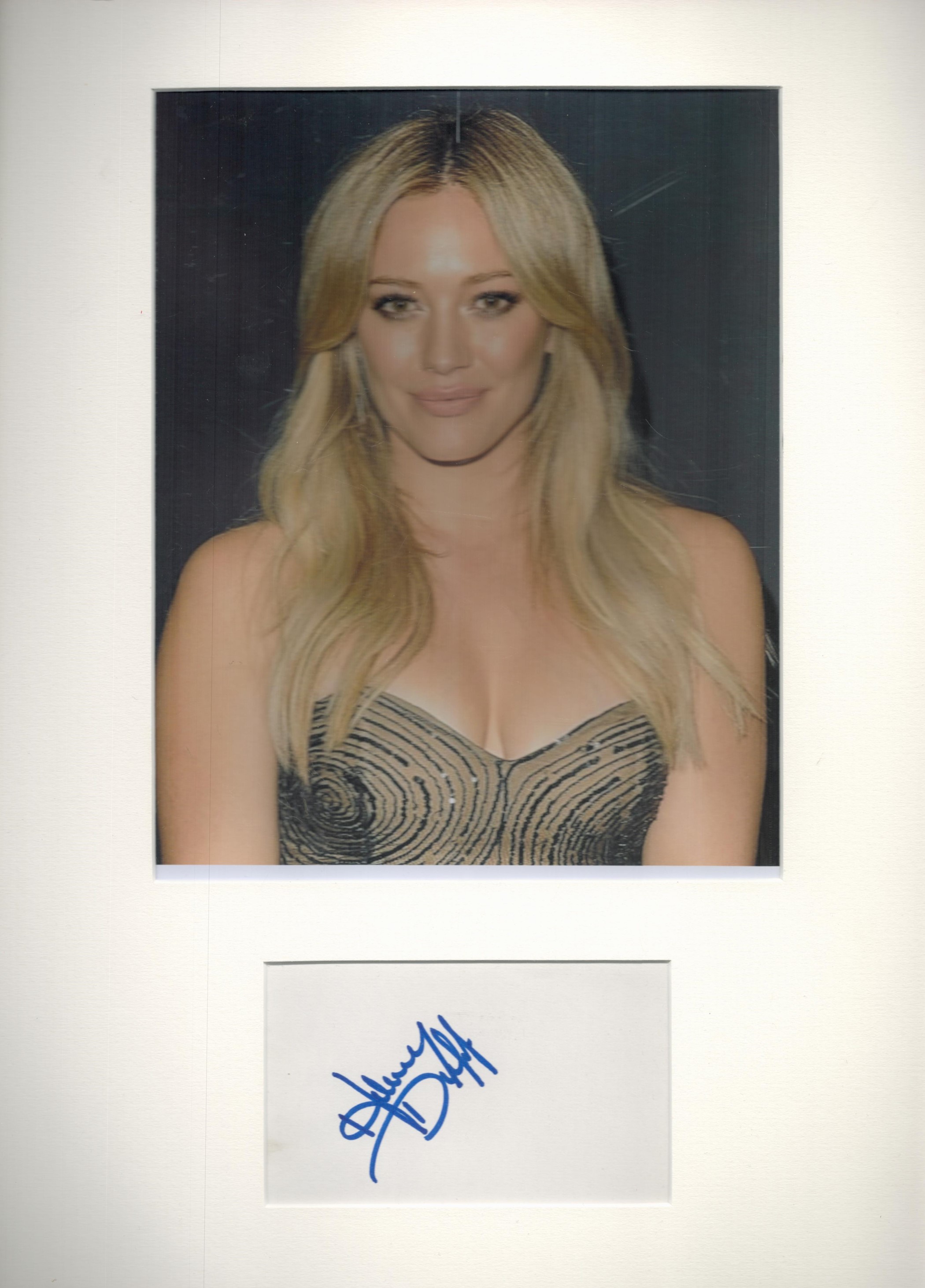 Hilary Duff 16x12 overall mounted signature piece includes signed album page and colour photo.