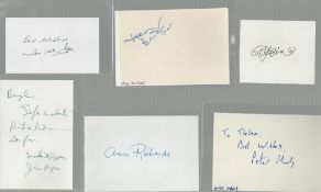 Assorted Collection of signed 5x7 album pages. Signatures from Jim Rogers, Ann Richards, Tom Watson,
