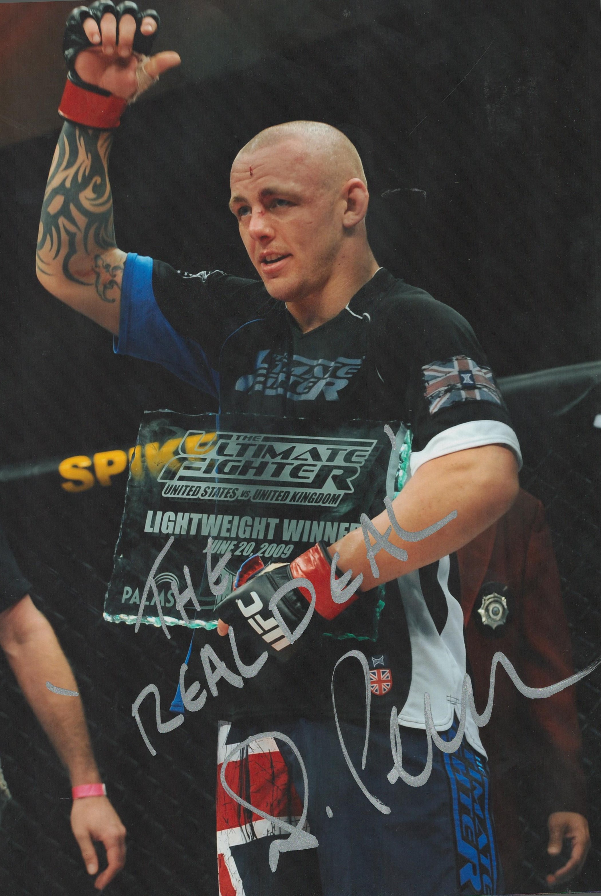 Ross Pearson signed 12x8 colour photo. Pearson is an English mixed martial artist who last