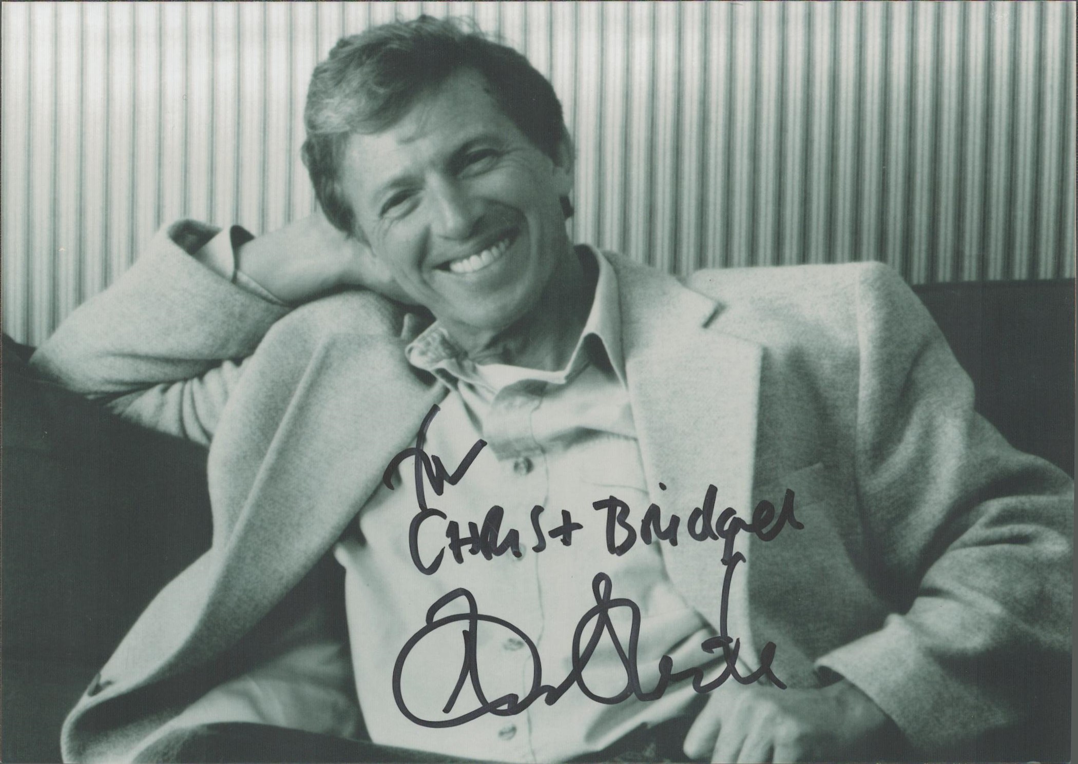 Tommy Steele signed and dedicated 7x5 black and whit photo. After being discovered at the 2i's