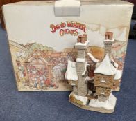 David Winter Cottages 2001 Fagin's Hideout, The Oliver Twist Christmas Collection. In great