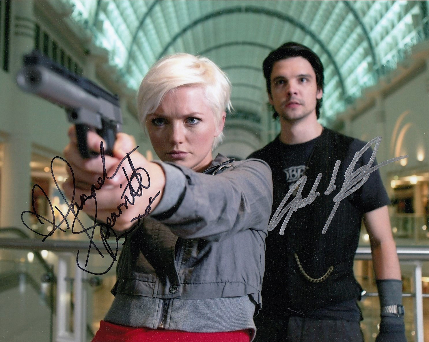 Super Sale! Primeval Hannah Spearritt and Andrew Lee Potts hand signed 10x8 photo. This beautiful