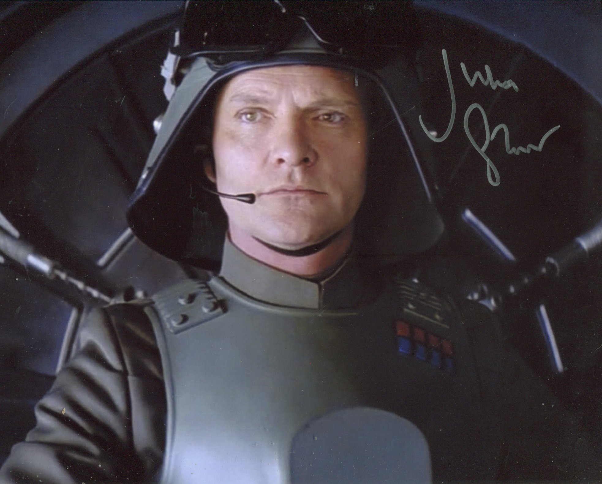 Star Wars 8x10 photo signed by General Veers actor Julian Glover. Good Condition. All autographs